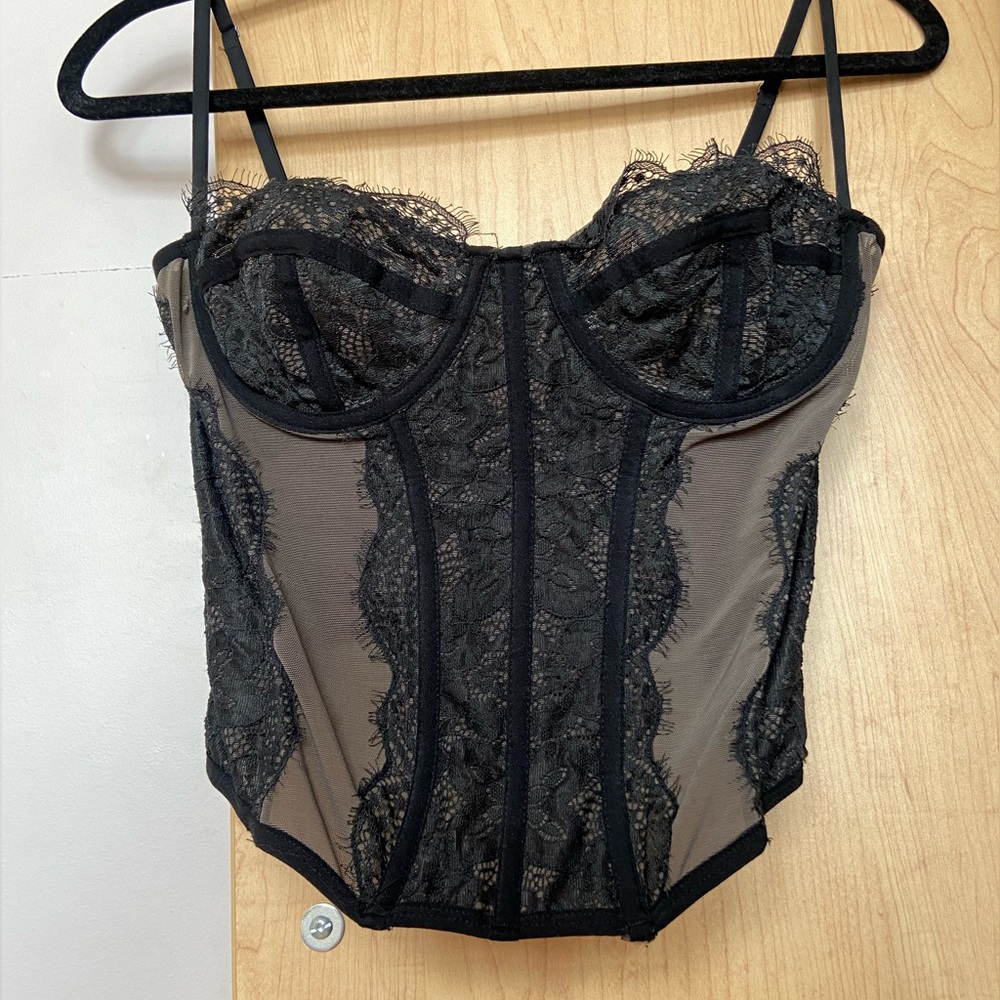Urban Outfitters Modern Love Sexy Black Corset - Picture 1 of 2